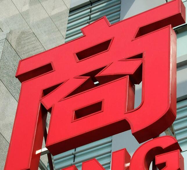 不銹鋼烤漆字價格，不銹鋼烤漆發光字多少錢一平方米？